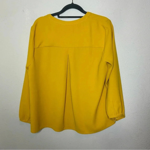 J. Crew Mustard Yellow Blouse 3/4 Sleeves Size Medium - Picture 2 of 6